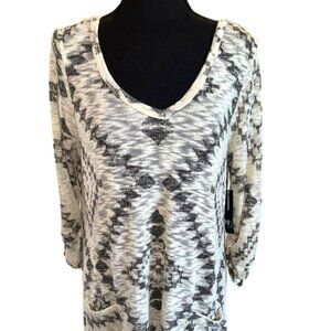 NWT New Directions 6 Long Aztec Print V-Neck Boho Hippie Cottage Core Tunic Top